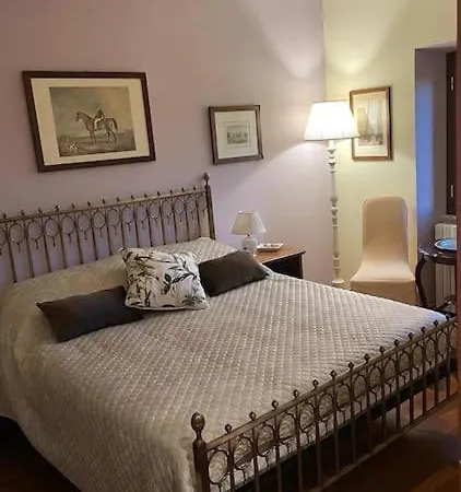 Torre Delle Rondini Apartment *